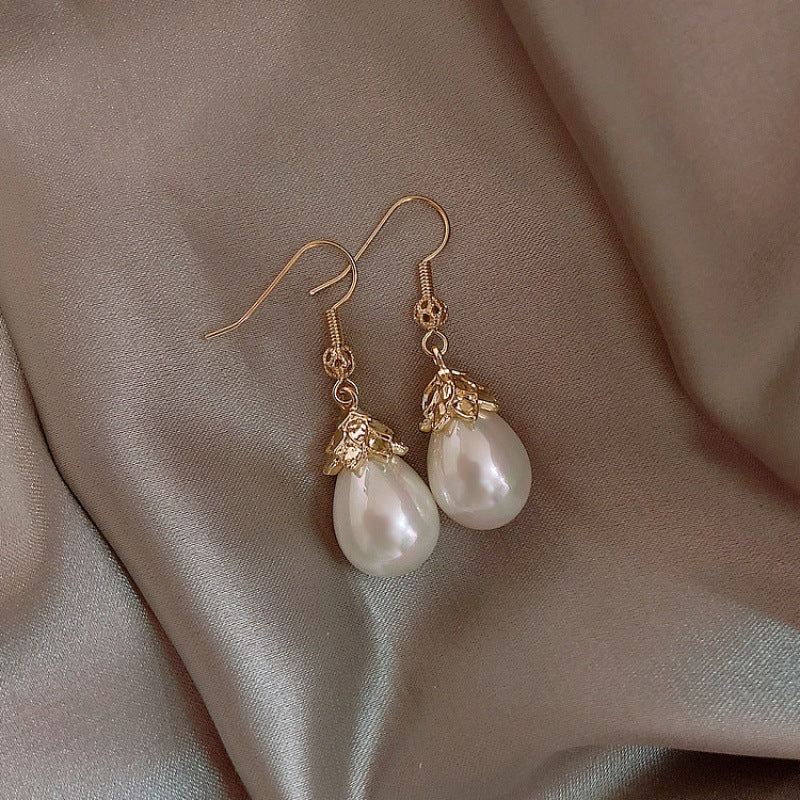 Pearl Grace Elegant Earrings