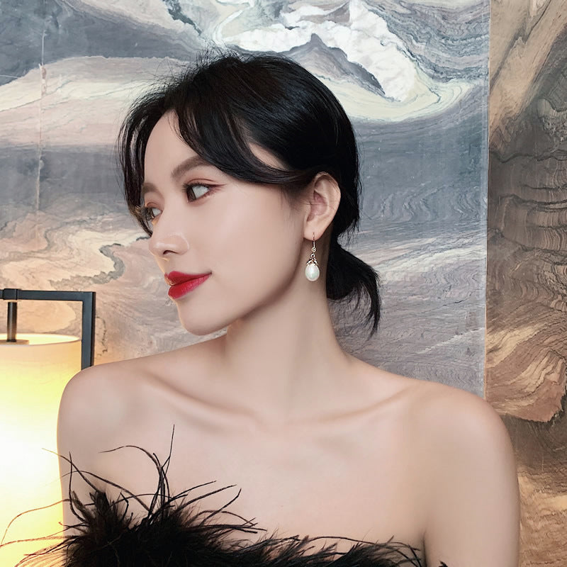 Pearl Grace Elegant Earrings