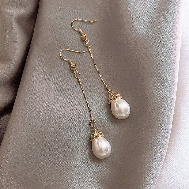 Pearl Grace Elegant Earrings